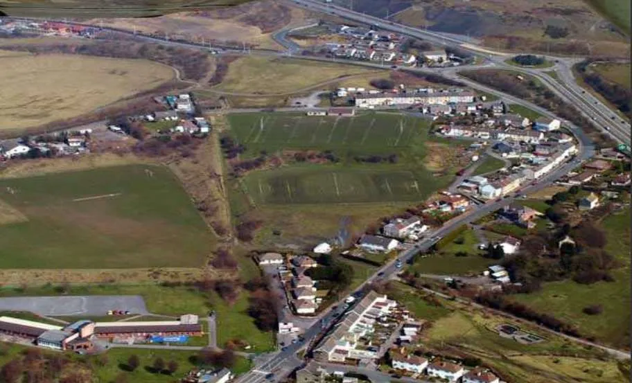 RIBBON DEVELOPMENT CONCEPT SIX