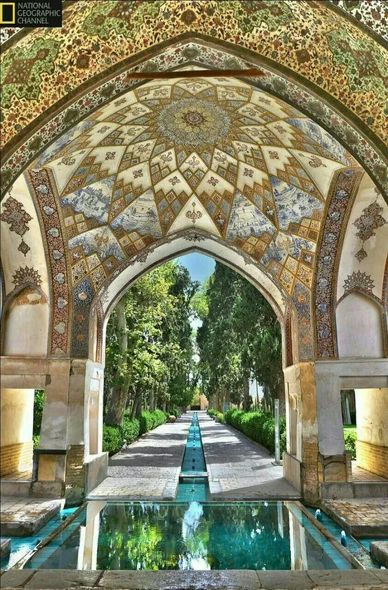 PERSIAN GARDEN ONE