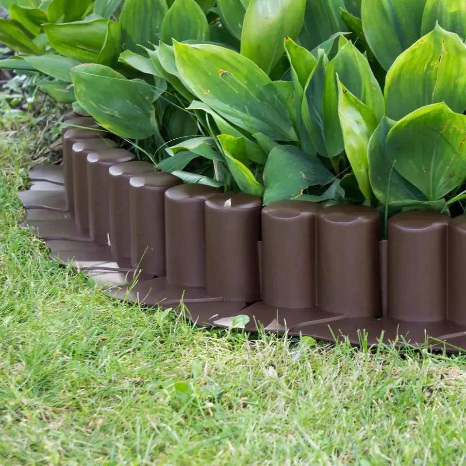 PLASTIC EDGING