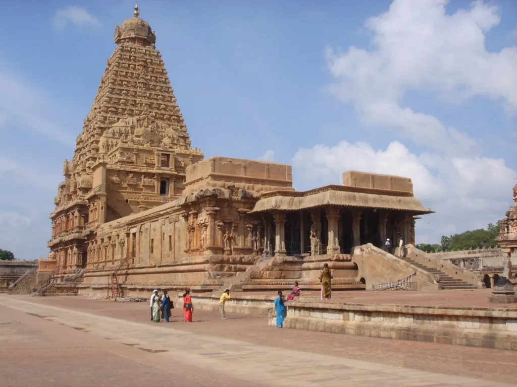 SHIVA BRIHADISHWARA TEMPLE OF THANJORE