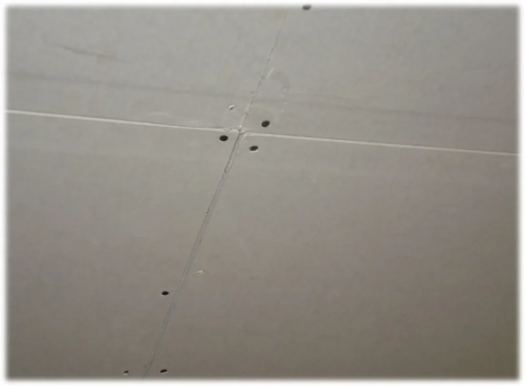 GYPSUM BOARD