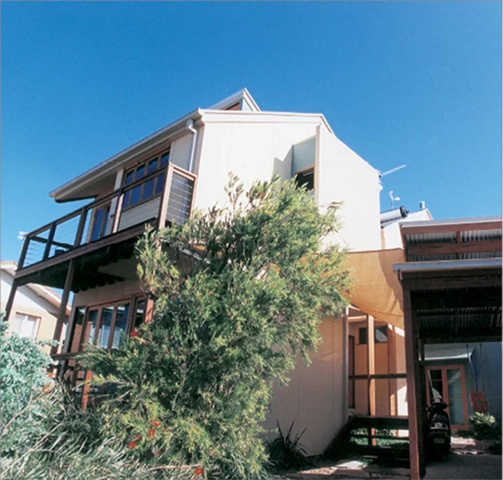 WHAT IS PASSIVE SOLAR HEATING