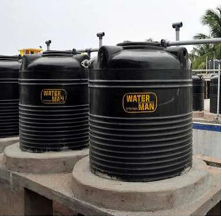 OVERHEAD STORAGE TANK
