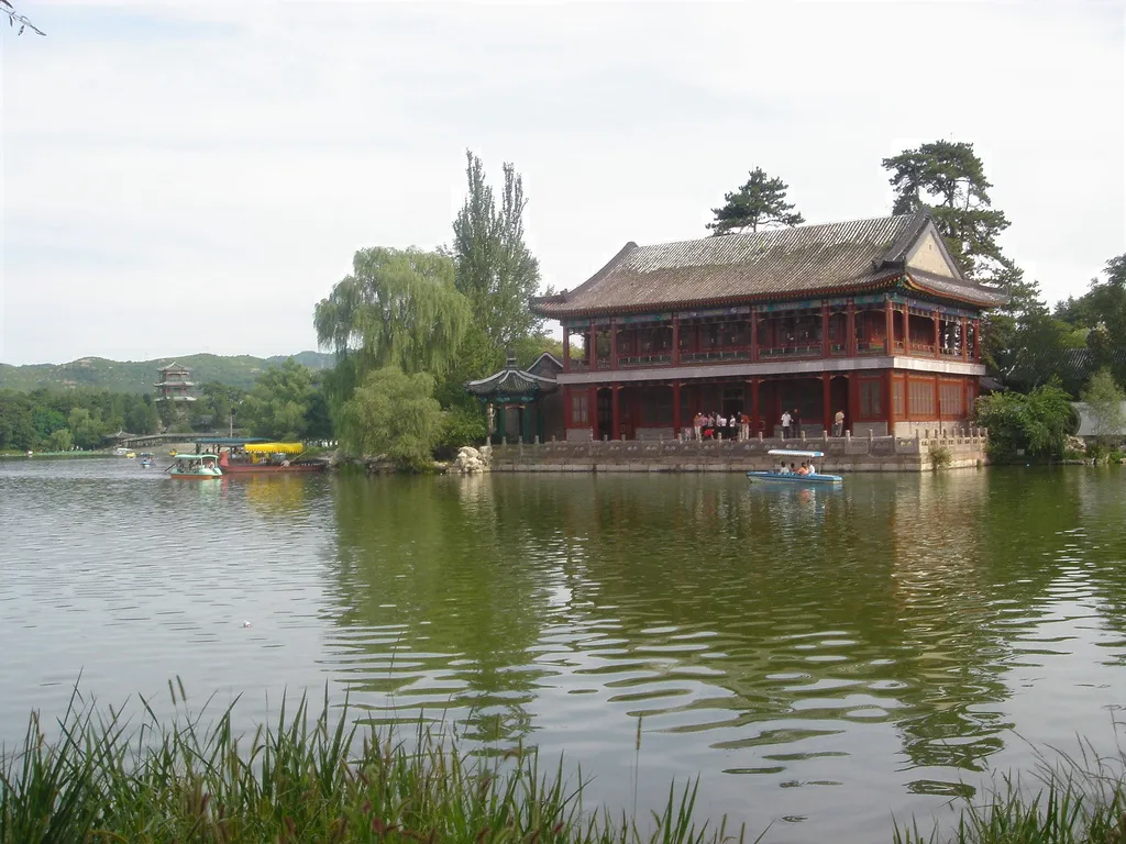 THE MOUNTAIN RESORT