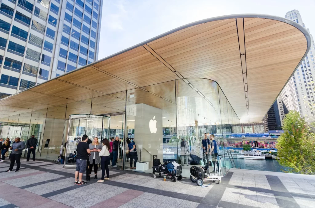 APPLE MICHIGAN AVENUE-CHICAGO