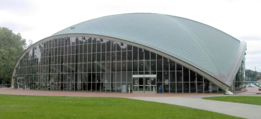 KRESGE AUDITORIUM
